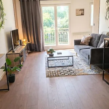 Appartement La Parenthèse D'aristide, 1 Avec Balcon Et Parking *